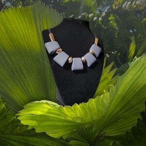 Elegant Gray and Gold Women's Necklace